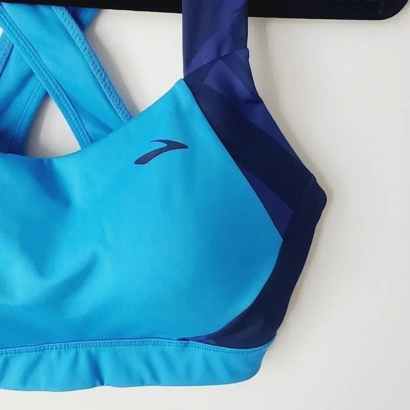 BROOKS WOMEN'S UPLIFT CROSSBACK SPORTS  BRA - Picture 2 of 8